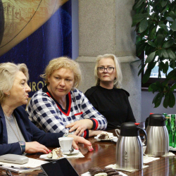 zdjęcie osób uczestniczących w spotkaniu